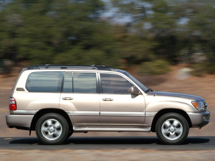  Toyota Land Cruiser 100 2002 года  (US) (фото 6 из 10)